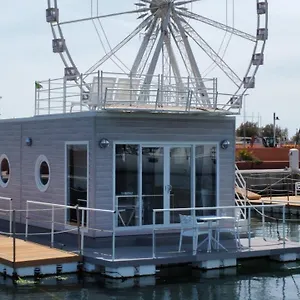 House Boat 4* Rimini